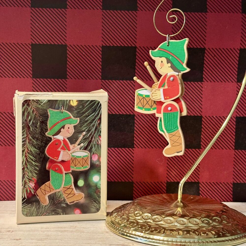 1981 Hallmark Wooden Posable Drummer Boy Vintage Keepsake Christmas Ornament